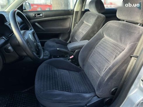 Volkswagen Passat 2003 - фото 24