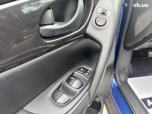 Nissan Rogue 2020 синий - фото 18