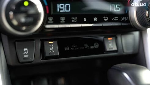 Toyota RAV4 2023 - фото 28