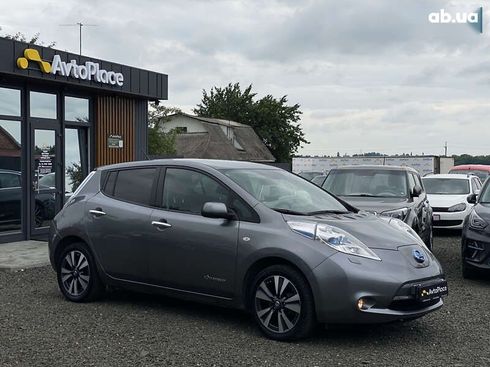 Nissan Leaf 2015 - фото 12