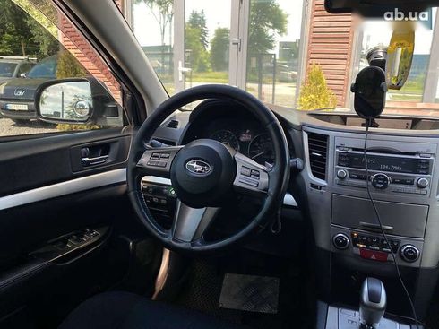 Subaru Outback 2010 - фото 15