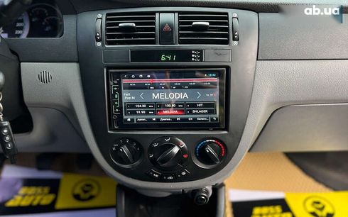 Chevrolet Lacetti 2012 - фото 10