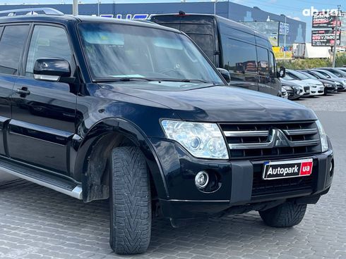 Mitsubishi Pajero Wagon 2011 черный - фото 8