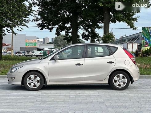Hyundai i30 2011 - фото 8