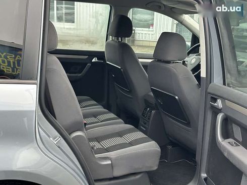 Volkswagen Touran 2008 - фото 28