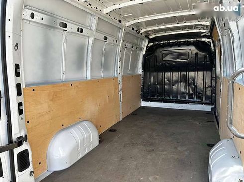 Renault Master 2019 - фото 20