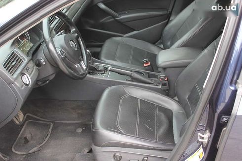 Volkswagen Passat 2015 - фото 17