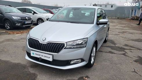 Skoda Fabia 2020 - фото 4