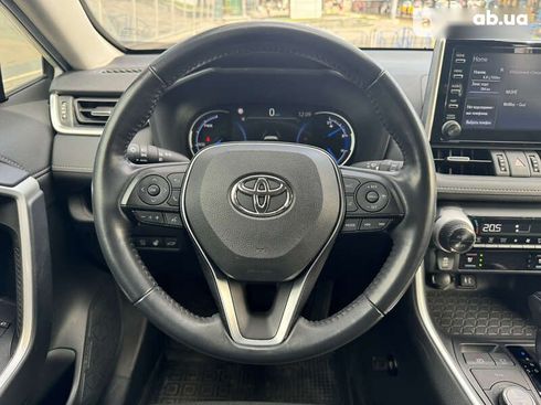 Toyota RAV4 2019 - фото 15