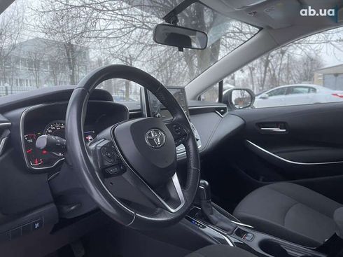 Toyota Corolla 2020 - фото 18