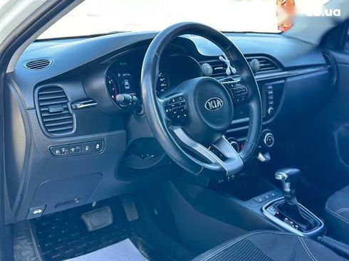 Kia Rio 2018 - фото 15