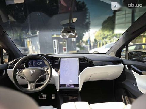 Tesla Model X 2019 - фото 9