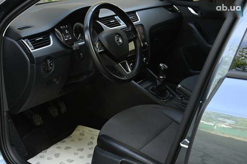 Skoda Octavia 2017 - фото 18