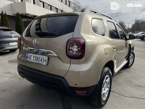 Renault Duster 2019 - фото 6