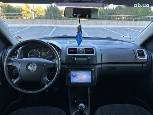 Skoda Roomster 2007 - фото 28