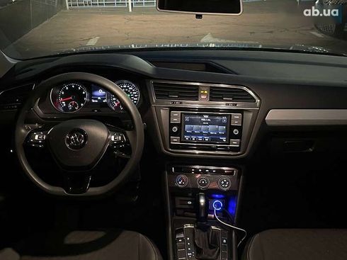 Volkswagen Tiguan 2020 - фото 17