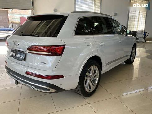 Audi Q7 2020 - фото 19