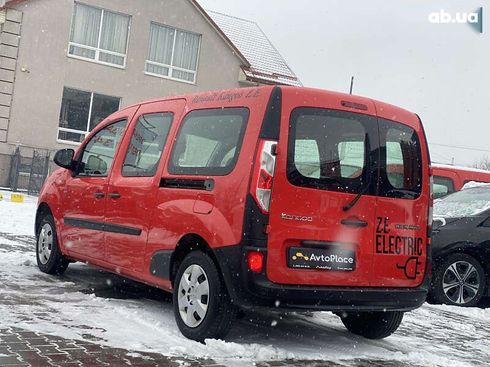 Renault Kangoo 2019 - фото 28