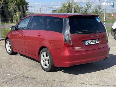 Mitsubishi Grandis 2005 - фото 10