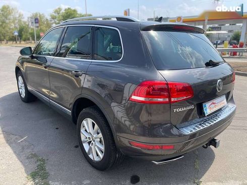 Volkswagen Touareg 2012 - фото 8