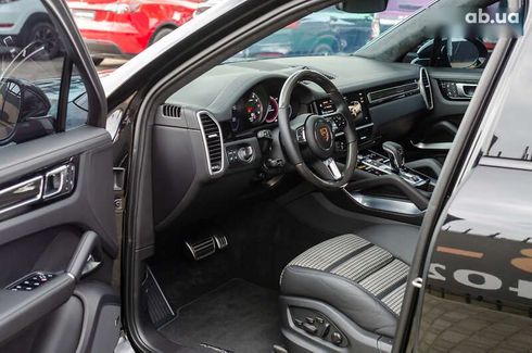 Porsche Cayenne 2023 - фото 21