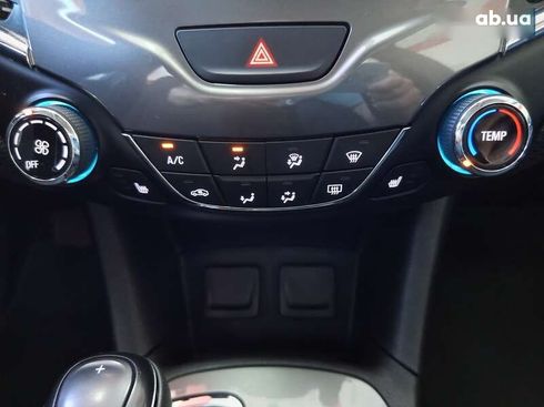 Chevrolet Cruze 2018 - фото 23