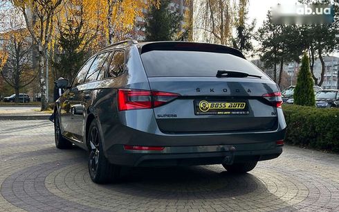 Skoda Superb 2020 - фото 5