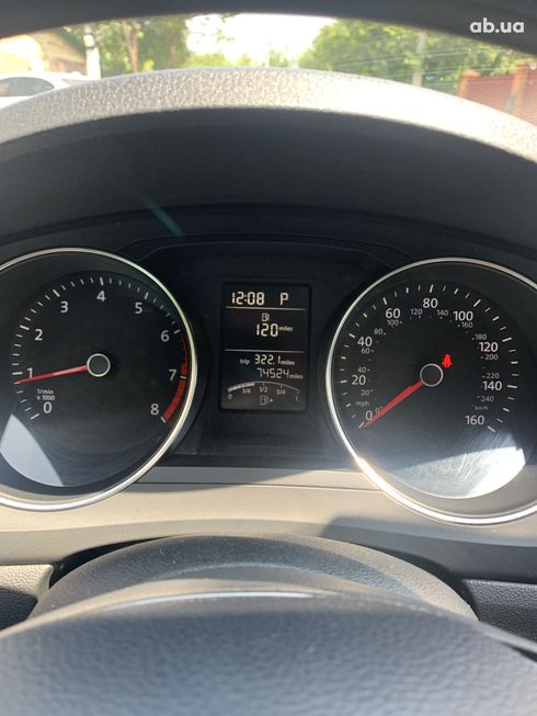Volkswagen Jetta 2017 коричневый - фото 4