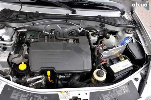 Dacia Sandero 2010 - фото 28