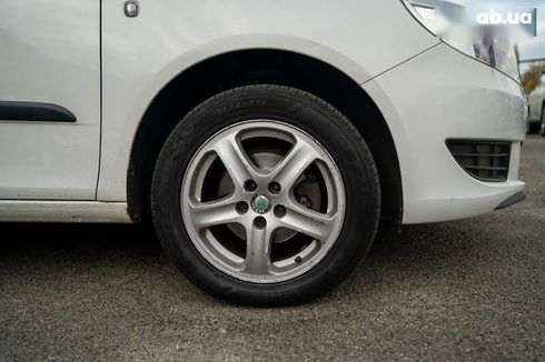 Skoda Fabia 2011 - фото 6