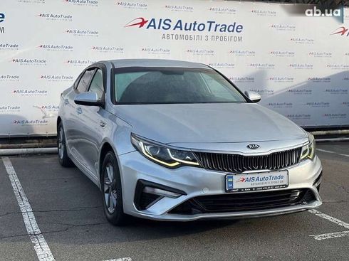 Kia K5 2018 - фото 6