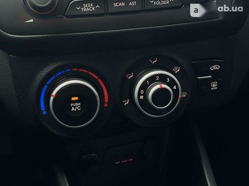 Kia Rio 2013 - фото 18