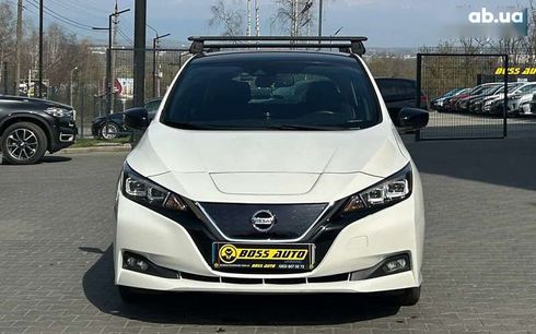 Nissan Leaf 2018 - фото 2