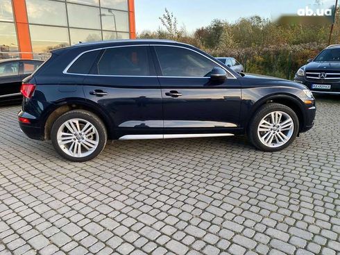 Audi Q5 2018 - фото 8