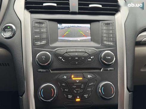 Ford Fusion 2016 - фото 26