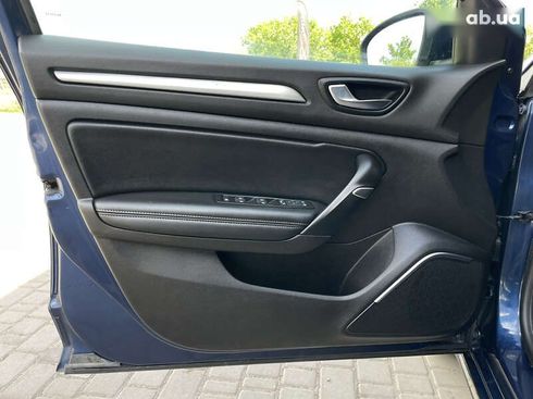 Renault Megane 2020 - фото 24