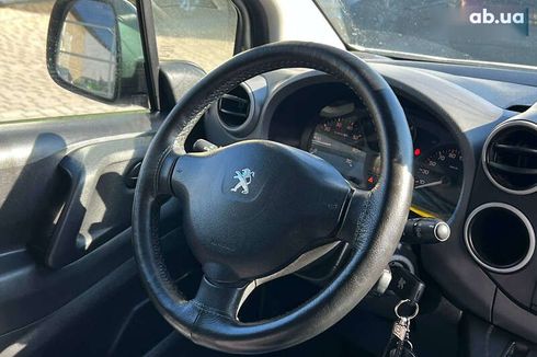 Peugeot Partner 2014 - фото 13