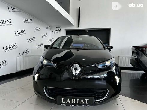 Renault Zoe 2016 - фото 3