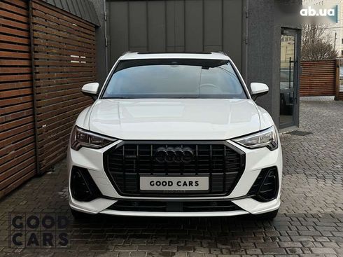 Audi Q3 2021 - фото 3