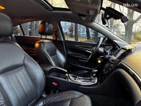 Buick Regal 2016 красный - фото 32