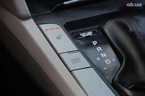 Hyundai Elantra 2018 - фото 22