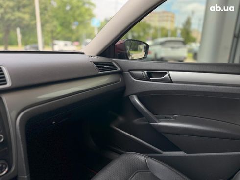 Volkswagen passat b7 2014 красный - фото 34