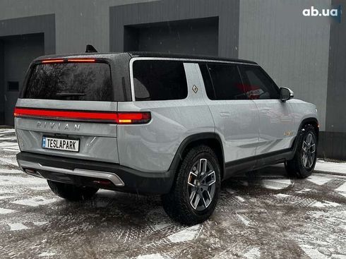 Rivian R1S 2023 - фото 7