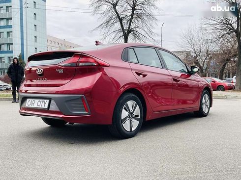 Hyundai Ioniq 2020 - фото 6