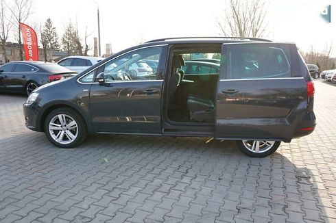 Volkswagen Sharan 2012 - фото 22