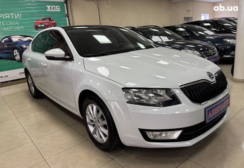 Skoda Octavia 2016 белый - фото 3