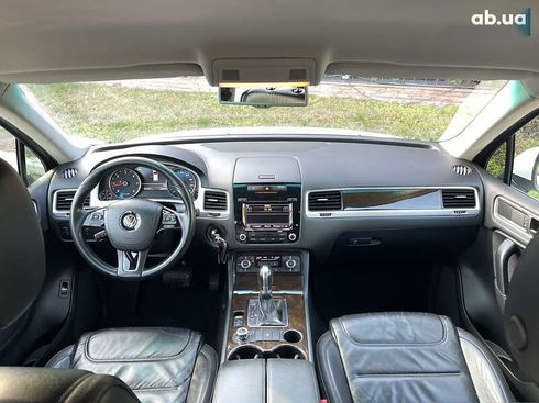 Volkswagen Touareg 2013 - фото 18