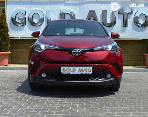 Toyota C-HR 2017 - фото 3