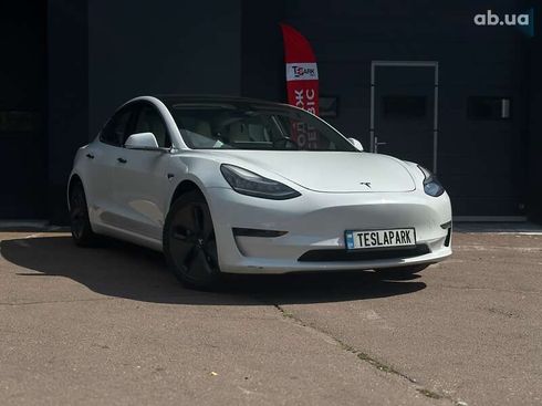 Tesla Model 3 2018 - фото 2