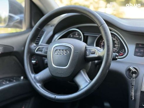 Audi Q7 2011 - фото 12